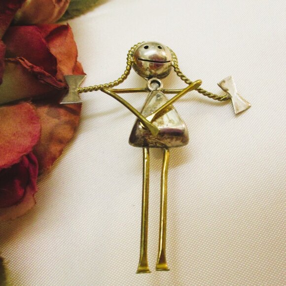 VINTAGE Sterling Silver Girl Brooch: Handcrafted 925 Mexico Figural Pin - Picture 4 of 14
